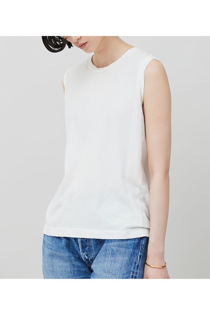 【カレンソロジー/Curensology】の5AWノースリーブTシャツ インテリア・キッズ・メンズ・レディースファッション・服の通販 founy(ファニー) https://founy.com/ ファッション Fashion レディースファッション WOMEN トップス・カットソー Tops/Tshirt キャミソール / ノースリーブ No Sleeves シャツ/ブラウス Shirts/Blouses ロング / Tシャツ T-Shirts カットソー Cut and Sewn インナー Inner キャミソール Camisole サロペット Overalls シンプル Simple タンク Tank デニム Denim ノースリーブ No Sleeve プレミアム Premium エレガント 上品 Elegant 再入荷 Restock/Back In Stock/Re Arrival 吸水 Water Absorption |ID: prp329100003447824 ipo3291000000022829789