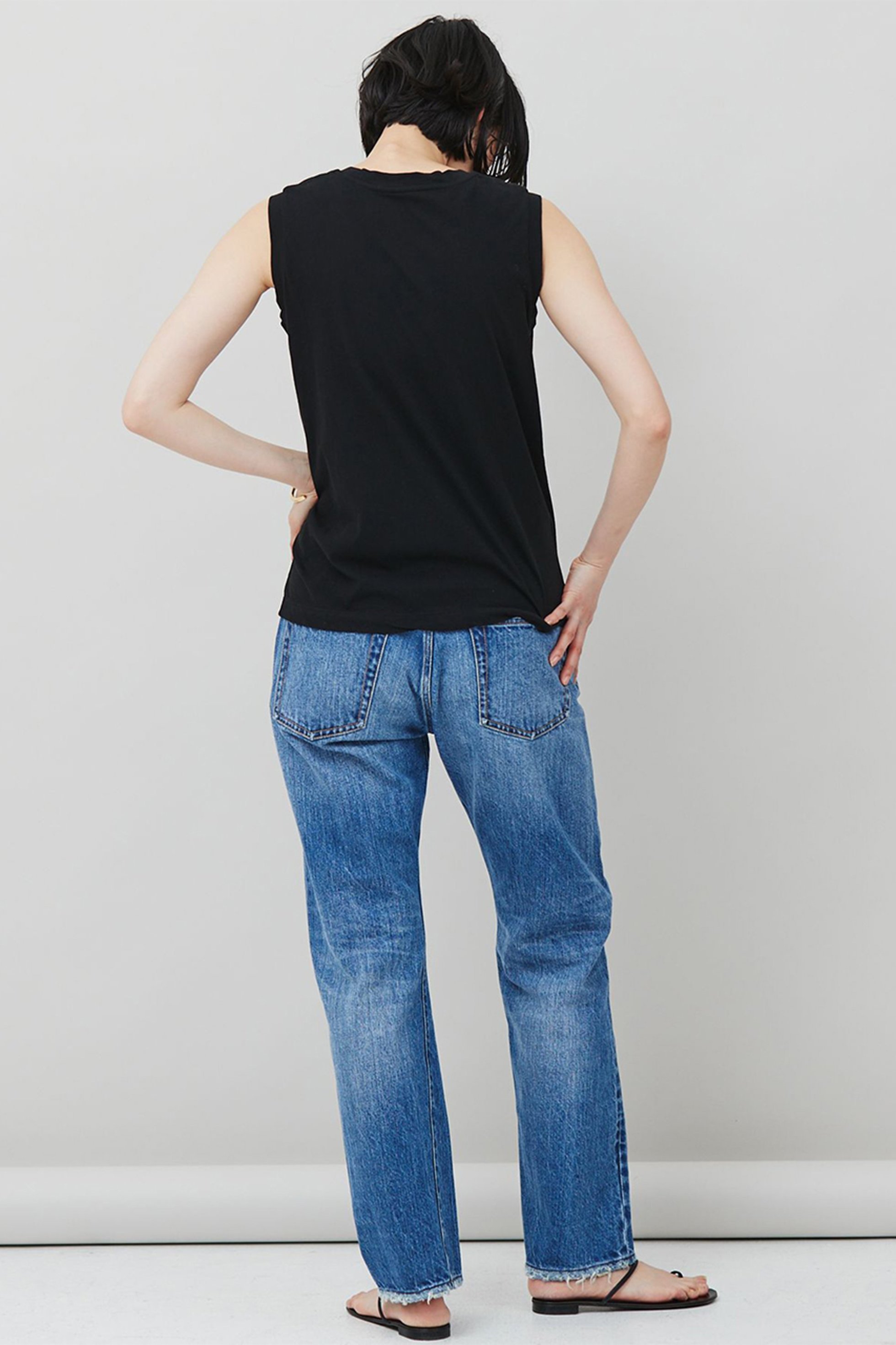 【カレンソロジー/Curensology】の5AWノースリーブTシャツ 人気、トレンドファッション・服の通販 founy(ファニー) 　ファッション　Fashion　レディースファッション　Fashion for Women　トップス・カットソー　Cut & Sew Tops　キャミソール&ノースリーブ　Camisoles & Sleeveless Tops　シャツ・ブラウス・オフィスカジュアル　Elegant Blouses & Button-Ups　ロングTシャツ・Tシャツ　Longline T-Shirts & Tees　カットソー・ベーシックTシャツ　Cut-and-Sewn Tops / Stretch Tees & Basics　インナー　Innerwear　キャミソール　Camisole, Spaghetti Strap Top　サロペット　Overalls, Salopette　シンプル　Simple, Minimal　タンク　Tank Top, Sleeveless Top　デニム　Denim, Jeans Material　ノースリーブ　Sleeveless, No-Sleeve　プレミアム　Premium, High-End　エレガント 上品　Elegant　吸水　Absorbent, Quick-Dry　other-4|ID: prp329100003447824 ipo3291000000035921971