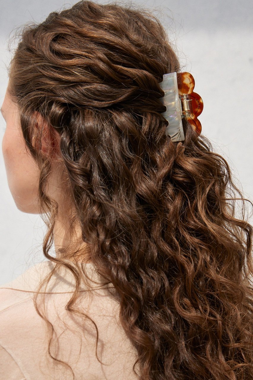 【トレス/TRESSE】のMAISON ヘアクリップ 人気、トレンドファッション・服の通販 founy(ファニー) 　ファッション　Fashion　レディースファッション　Fashion for Women　シュシュ&ヘアアクセ/ヘアアレンジ　Scrunchies & Hair Accessories　アクセサリー　Fashion Accessories　スカラップ　Scallop, Scalloped Edge　ハーフ　Half, Half-Length　バレッタ　Barrette, Hair Clip　フォルム　Silhouette, Form　ベーシック　Basic, Essential　other-2|ID: prp329100003447839 ipo3291000000032815021