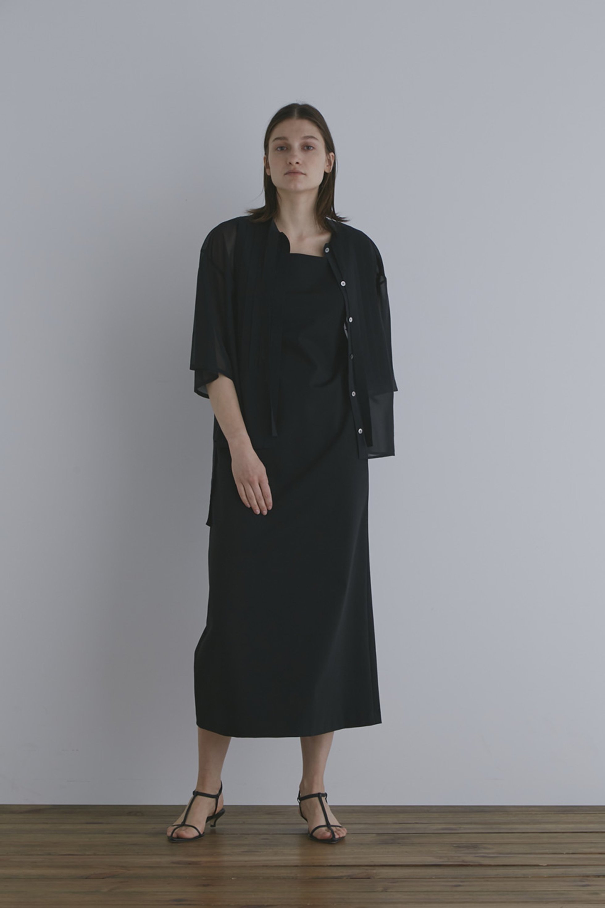 【ル フィル/LE PHIL】のハイストレッチポンチカップインキャミソールドレス 人気、トレンドファッション・服の通販 founy(ファニー) 　ファッション　Fashion　レディースファッション　WOMEN　ワンピース　Dress　ドレス　Party Dresses　チュニック　Tunic　おすすめ　Recommend　インナー　Inner　カーディガン　Cardigan　クール　Cool　コンパクト　Compact　ジャージ　Jersey　ジャージー　Jersey　チュニック　Tunic　定番　Standard　旅行　Travel　other-7|ID: prp329100003449977 ipo3291000000031404070