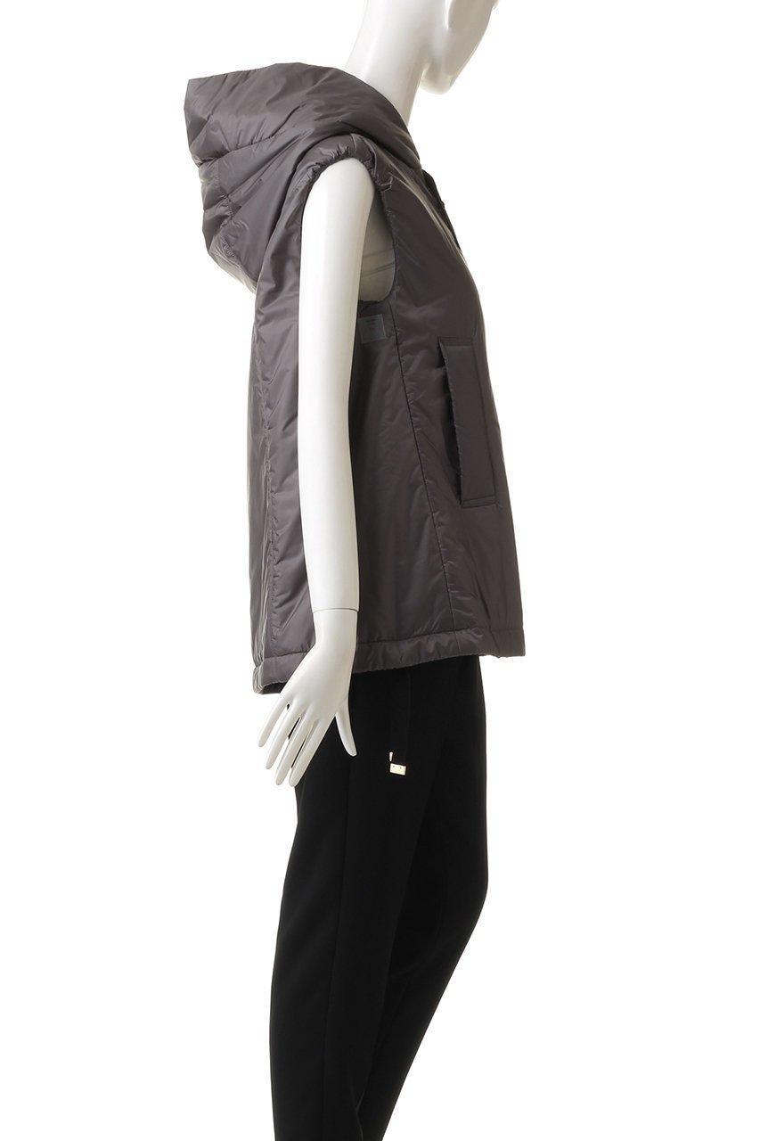 【マックスマーラ/Max Mara】の【Max Mara The Cube】GREENGO ノースリーブ パファーショートジャケット 人気、トレンドファッション・服の通販 founy(ファニー) 　ファッション　Fashion　レディースファッション　Fashion for Women　アウター　Coat / Outerwear Collection　コート・ロングコート・ピーコート　Long Coats, Peacoats & More　レディースジャケット・軽アウター　Jackets　ジャケット　Jacket, Outerwear　ダウン　Down, Puffer　ノースリーブ　Sleeveless, No-Sleeve　other-3|ID: prp329100003456645 ipo3291000000032919756