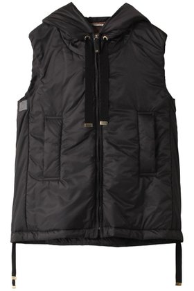 【マックスマーラ/Max Mara】の【Max Mara The Cube】GREENGO ノースリーブ パファーショートジャケット 人気、トレンドファッション・服の通販 founy(ファニー) ファッション Fashion レディースファッション Fashion for Women アウター Coat / Outerwear Collection コート・ロングコート・ピーコート Long Coats, Peacoats & More レディースジャケット・軽アウター Jackets ジャケット Jacket, Outerwear ダウン Down, Puffer ノースリーブ Sleeveless, No-Sleeve |ID:prp329100003456645