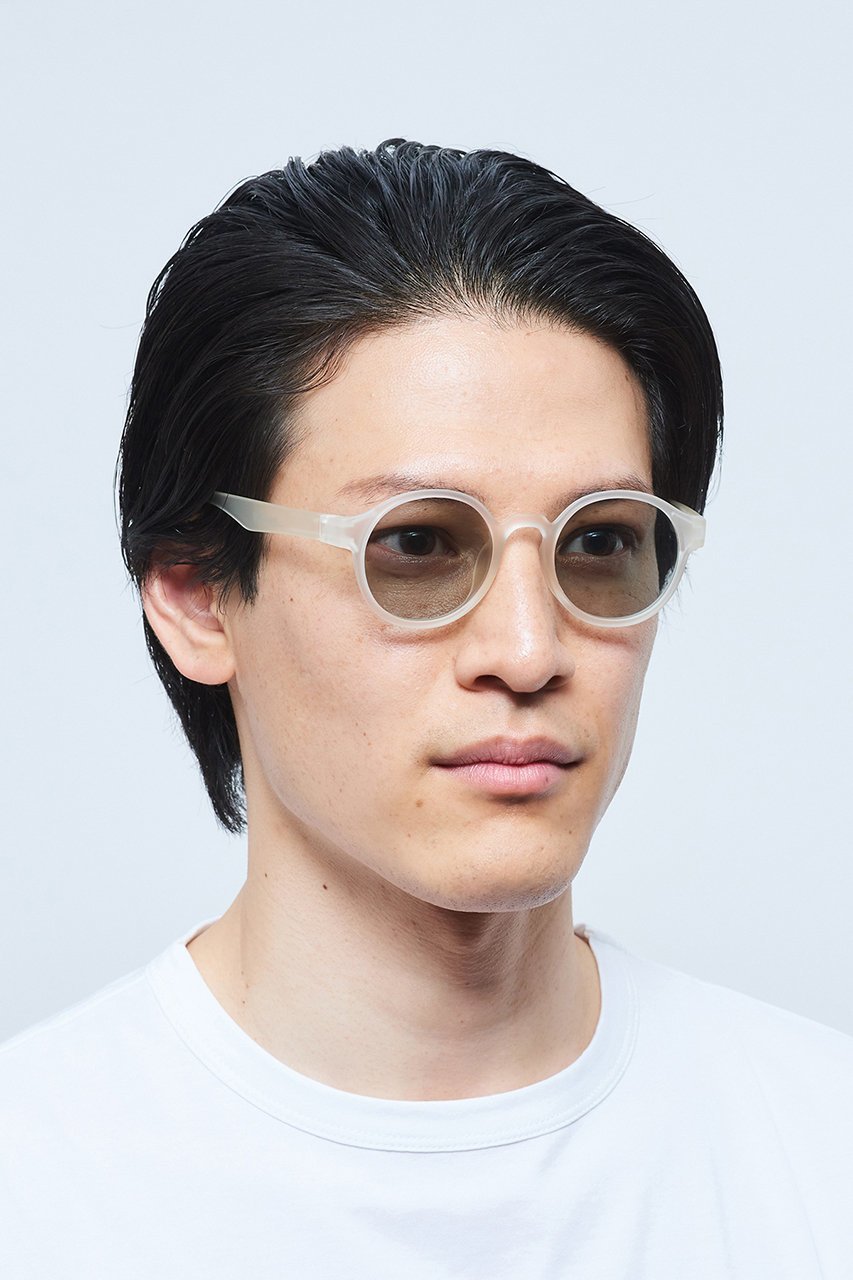 【ジュガードフォーティーン/Jugaad14】のRIPPLE GRIP MATTE clear サングラス 人気、トレンドファッション・服の通販 founy(ファニー) 　ファッション　Fashion　レディースファッション　Fashion for Women　サングラス&メガネ　Sunglasses & Eyewear　アウトドア　Outdoor Clothing　コレクション　Collection, Seasonal Line　サングラス　Sunglasses, Shades　シェイプ　Shape, Slim Fit　シリコン　Silicone, Silicone Material　フィット　Fit, Slim Fit　フレーム　Frame, Outline　ボストン　Boston　ユニセックス　Unisex, Genderless　おすすめ　Recommended / Our Picks　ゴルフ　Golf　other-4|ID: prp329100003456674 ipo3291000000032861204