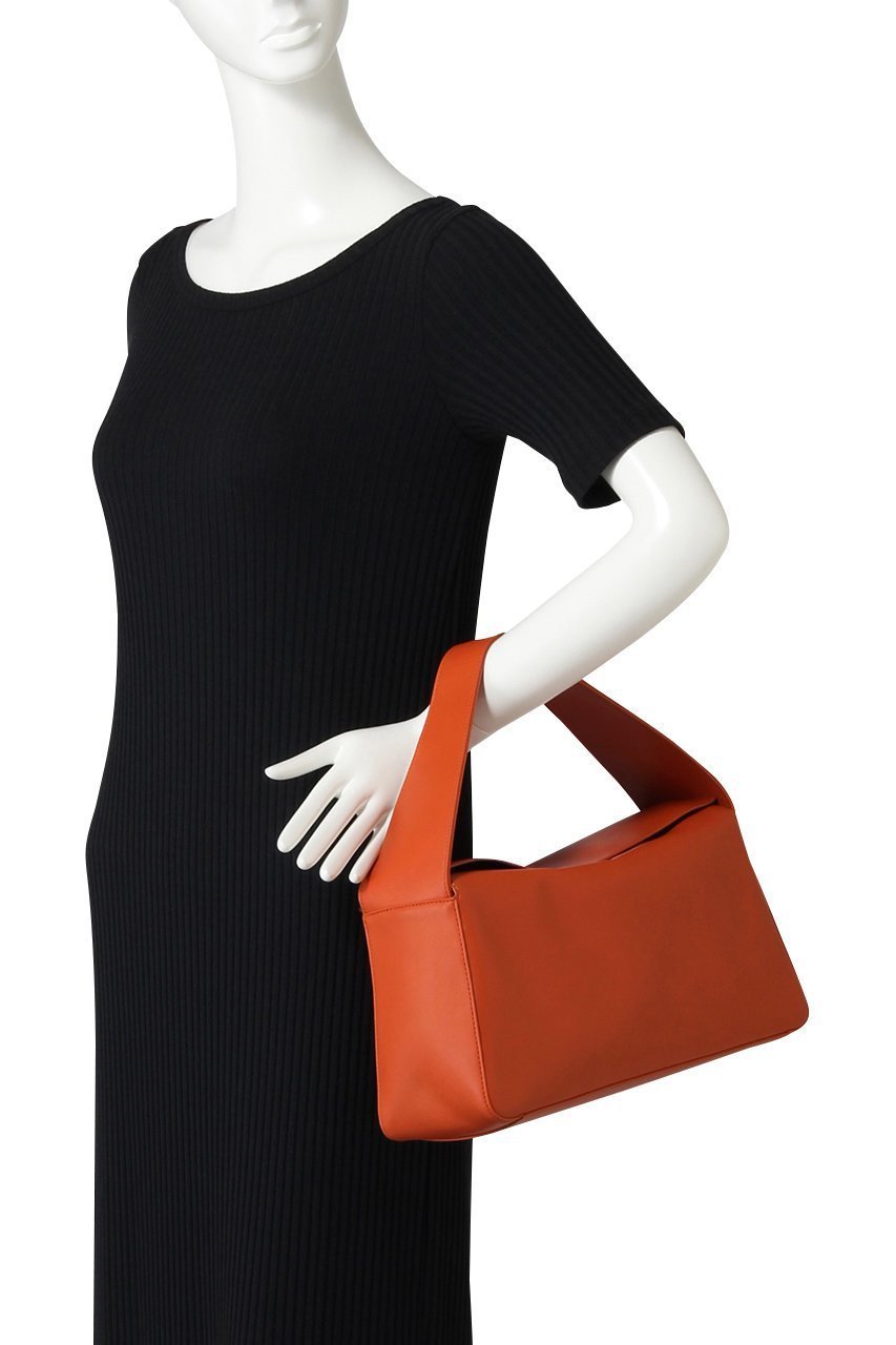 【リムアーク/RIM.ARK】のRound square bag/バッグ 人気、トレンドファッション・服の通販 founy(ファニー) 　ファッション　Fashion　レディースファッション　Fashion for Women　バッグ　Bags　クール　Cool, Chic　フォルム　Silhouette, Form　マグネット　Magnet, Magnetic Closure　other-2|ID: prp329100003456718 ipo3291000000036091087