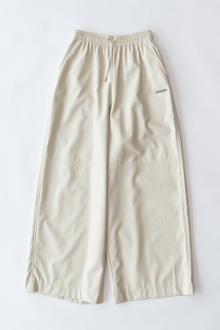 【プランク プロジェクト/PRANK PROJECT】のフェイクレザーボリュームワイドパンツ / Synthetic Leather Voluminous Wide Pants インテリア・キッズ・メンズ・レディースファッション・服の通販 founy(ファニー) 　ファッション　Fashion　レディースファッション　Fashion for Women　パンツ　Pants & Trousers　おすすめ　Recommended / Our Picks　フェイクレザー　Faux Leather, PU Leather　冬　Winter / This Winter　O.WHT(オフホワイト)|ID: prp329100003487802 ipo3291000000032829462