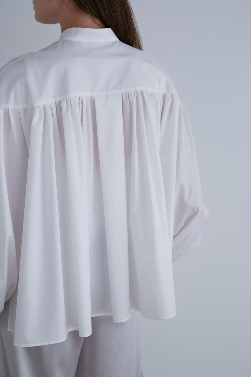 【ル フィル/LE PHIL】のショートタイプライターギャザーブラウス 人気、トレンドファッション・服の通販 founy(ファニー) 　ファッション　Fashion　レディースファッション　WOMEN　トップス・カットソー　Tops/Tshirt　シャツ/ブラウス　Shirts/Blouses　スリーブ　Sleeve　バランス　Balance　フォルム　Form　ブロード　Broad　ミックス　Mix　ロング　Long　ワイド　Wide　羽織　Haori　other-4|ID: prp329100003498808 ipo3291000000031264246