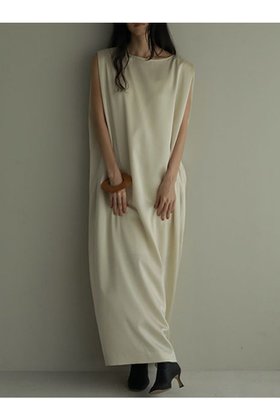 ETRE TOKYO - スリーブレスショルダータックサテンワンピース - BEIGE | ADDICT WEB SHOP