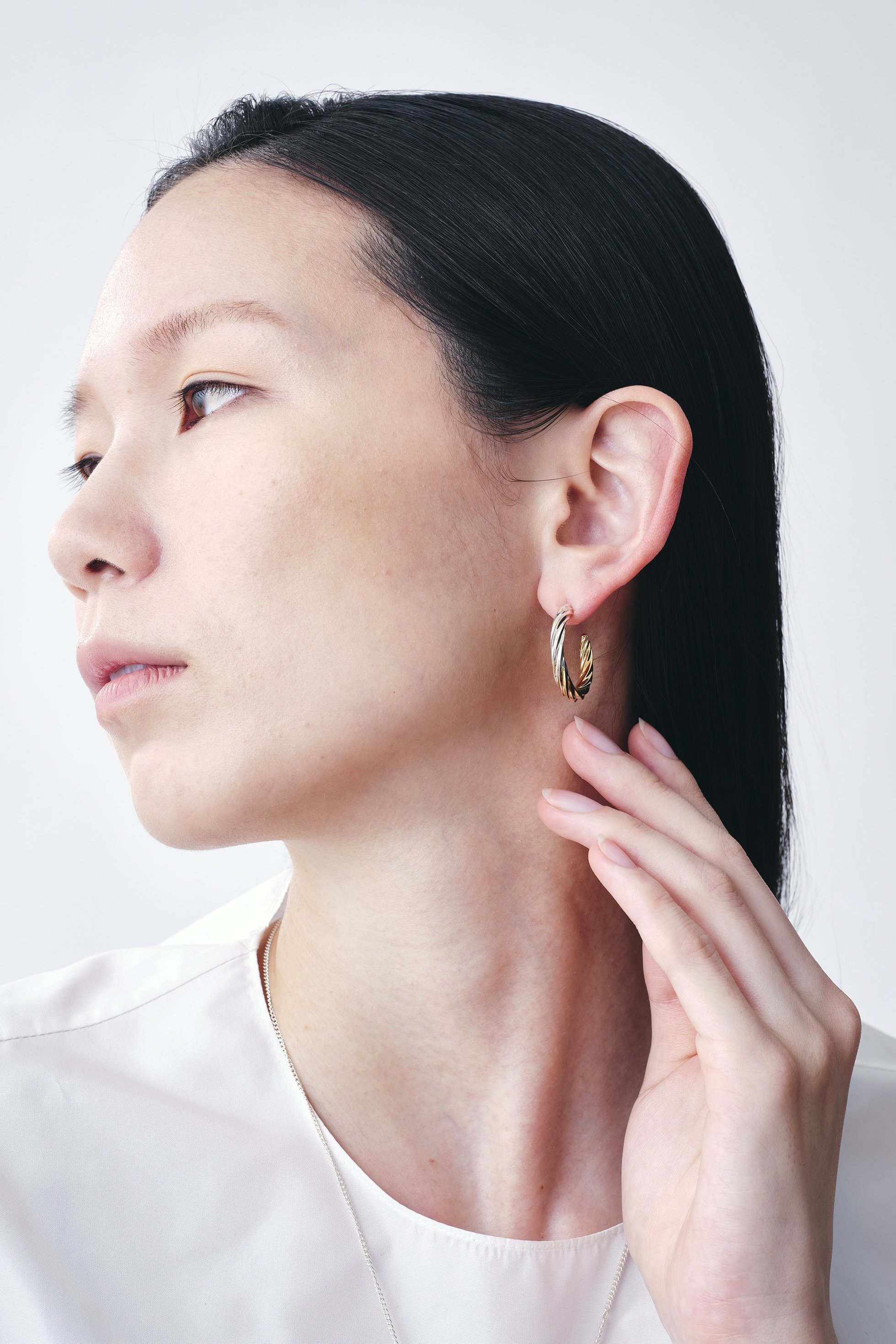 【プラウ/PLOW】のFrench ピアス Large 人気、トレンドファッション・服の通販 founy(ファニー) 　ファッション　Fashion　レディースファッション　Fashion for Women　ジュエリー　Jewelry　ファッションリング　Fashion Rings　イヤリング・フープ・ドロップタイプ　Hoop, Drop & Clip Earrings　おすすめ　Recommended / Our Picks　イヤリング　Earrings　イヤーカフ　Ear Cuffs　シルバー　Silver, Metallic Silver　ジュエリー　Jewelry, Accessories　スタイリッシュ　Stylish, Fashionable　ツイスト　Tweed, Tweed Fabric　トレンド　Trend, Trending Now　フープ　Hoop, Hoop Earrings　モダン　Modern, Contemporary　エレガント 上品　Elegant　other-2|ID: prp329100003507772 ipo3291000000031914027