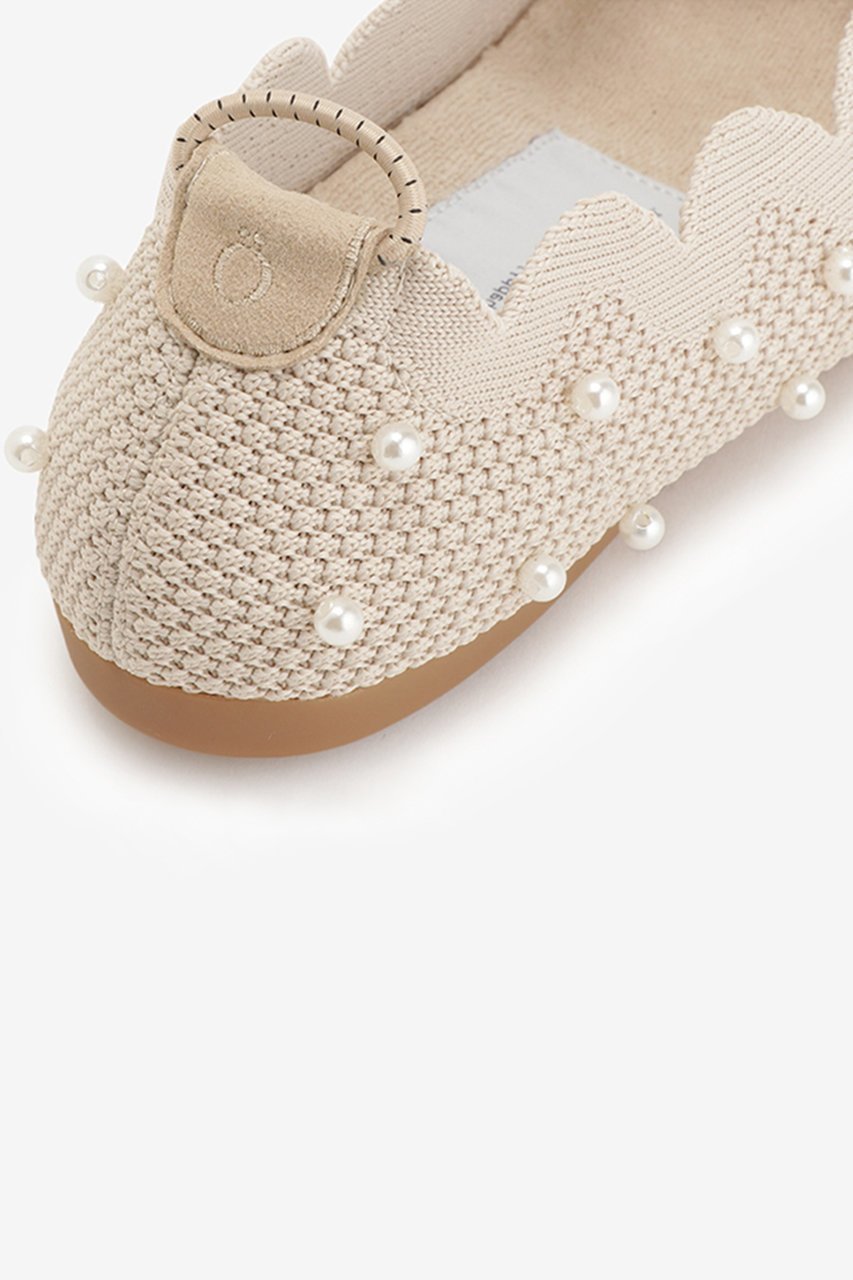 【オッフェン/Offen】のscallop pearls pattern 人気、トレンドファッション・服の通販 founy(ファニー) 　ファッション　Fashion　レディースファッション　Fashion for Women　おすすめ　Recommended / Our Picks　カッティング　Cutting Detail　クッション　Cushion, Throw Pillow　シューズ　Shoes, Footwear　スカラップ　Scallop, Scalloped Edge　パーティ　Party, Party Style　パール　Pearl, Pearl Accent　フラット　Flat, Flat Shoes　結婚式　Wedding　軽量　Lightweight, Ultra Light　other-6|ID: prp329100003510747 ipo3291000000032774291