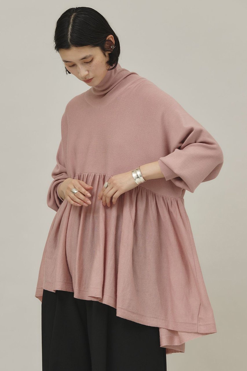 【カレンソロジー/Curensology】のハイネックギャザーニットプルオーバー インテリア・キッズ・メンズ・レディースファッション・服の通販 founy(ファニー) 　ファッション　Fashion　レディースファッション　Fashion for Women　トップス・カットソー　Cut & Sew Tops　ニット　Knit Tops & Sweaters　カジュアルプルオーバー・ニットトップス　Pullovers & Knit Tops / Casual Pullovers　なめらか　Smooth, Silky Texture　ギャザー　Gathered, Ruffled　ハイネック　High Neck, Mock Neck　フレア　Flare, Flared　冬　Winter / This Winter　ライトピンク|ID: prp329100003524214 ipo3291000000032956338