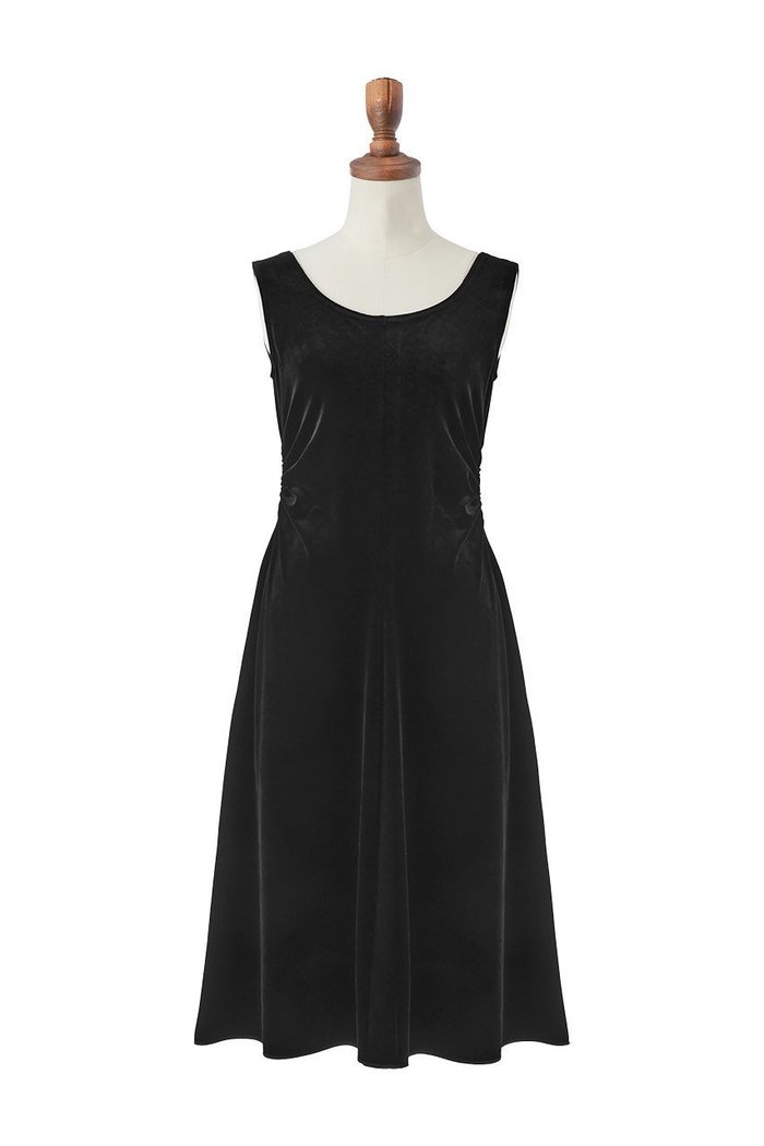 【デイジーリン/DAISY LIN】のTaylor Dress インテリア・キッズ・メンズ・レディースファッション・服の通販 founy(ファニー) https://founy.com/ ファッション Fashion レディースファッション Fashion for Women ワンピース Dresses フォーマル・パーティードレス・結婚式用ドレス Elegant & Casual Dresses チュニック Tunic Tops & Dresses アクセサリー Fashion Accessories シンプル Simple, Minimal チュニック Tunic, Long Top ドレス Dress, One-Piece フィット Fit, Slim Fit フレア Flare, Flared ベルベット Velvet, Velvety ラグジュアリー Luxury, Elegant |ID: prp329100003529579 ipo3291000000032919321