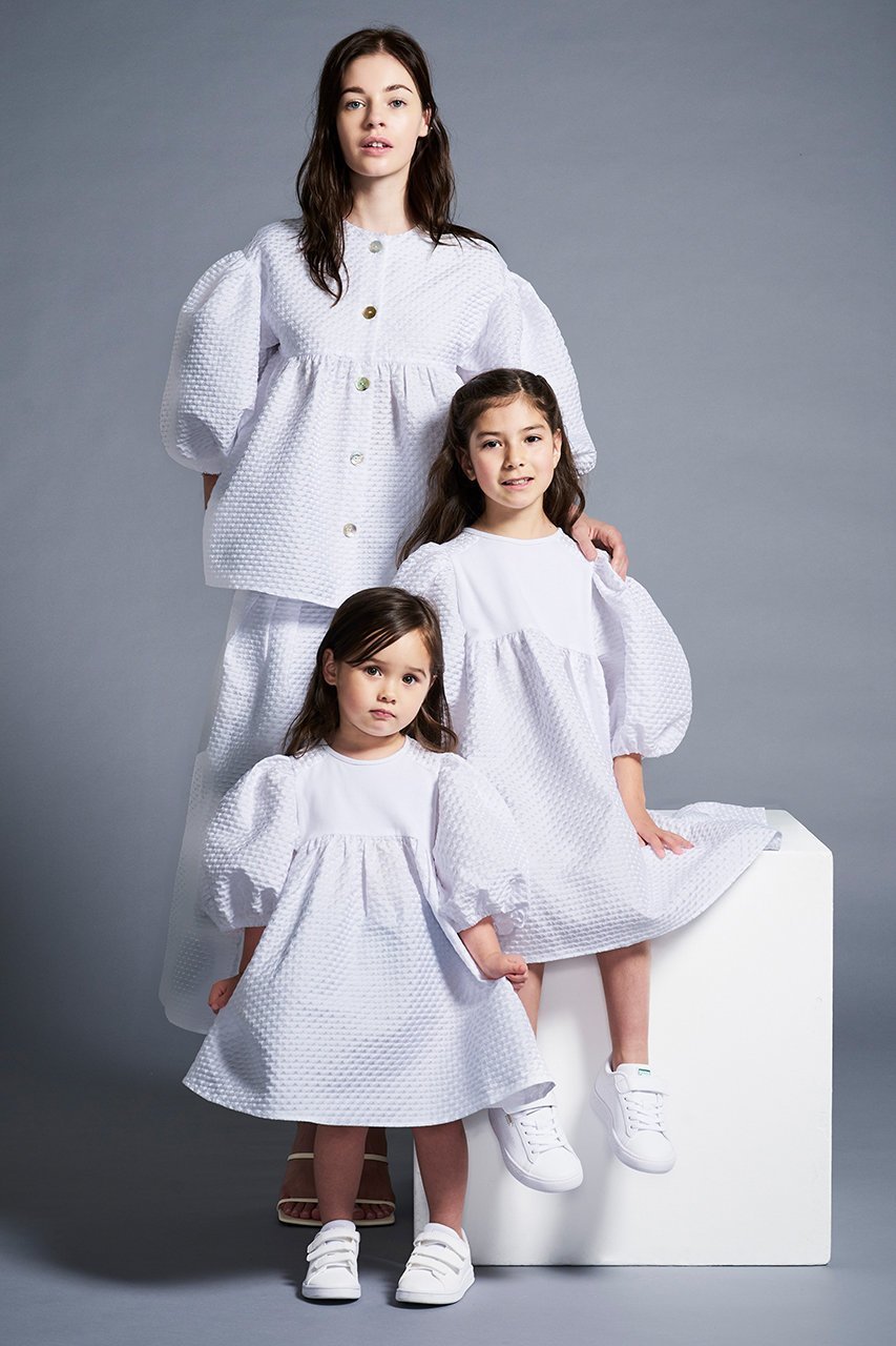 【アミカ/AMICA】のクローバークチュールブラウス 人気、トレンドファッション・服の通販 founy(ファニー) 　ファッション　Fashion　レディースファッション　Fashion for Women　トップス・カットソー　Cut & Sew Tops　シャツ・ブラウス・オフィスカジュアル　Elegant Blouses & Button-Ups　おすすめ　Recommended / Our Picks　ショート　Short, Short Length　ジャケット　Jacket, Outerwear　スリーブ　Sleeve, Long Sleeve / Short Sleeve　エレガント 上品　Elegant　人気　Popular, Best Seller　今季　This Season, Current Season　冬　Winter / This Winter　夏　Summer　長袖　Long Sleeve, Full Sleeve　other-5|ID: prp329100003534243 ipo3291000000032901825