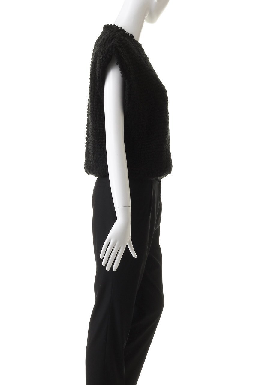 【リムアーク/RIM.ARK】のWide shoulder zip vest/ベスト 人気、トレンドファッション・服の通販 founy(ファニー) 　ファッション　Fashion　レディースファッション　Fashion for Women　アウター　Coat / Outerwear Collection　トップス・カットソー　Cut & Sew Tops　キャミソール&ノースリーブ　Camisoles & Sleeveless Tops　シャツ・ブラウス・オフィスカジュアル　Elegant Blouses & Button-Ups　ベスト&ジレ / 重ね着スタイル　Vests & Gilets　おすすめ　Recommended / Our Picks　オケージョン　Occasion Wear　スクエア　Square, Square Shape　スタイリッシュ　Stylish, Fashionable　ノースリーブ　Sleeveless, No-Sleeve　ベスト　Vest, Waistcoat　other-3|ID: prp329100003538416 ipo3291000000036059578