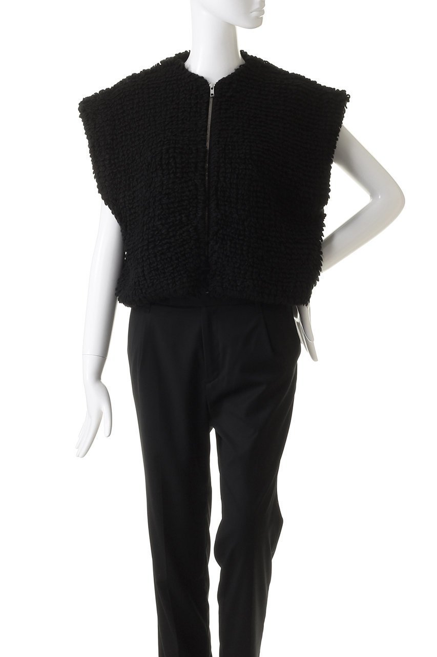 【リムアーク/RIM.ARK】のWide shoulder zip vest/ベスト 人気、トレンドファッション・服の通販 founy(ファニー) 　ファッション　Fashion　レディースファッション　Fashion for Women　アウター　Coat / Outerwear Collection　トップス・カットソー　Cut & Sew Tops　キャミソール&ノースリーブ　Camisoles & Sleeveless Tops　シャツ・ブラウス・オフィスカジュアル　Elegant Blouses & Button-Ups　ベスト&ジレ / 重ね着スタイル　Vests & Gilets　おすすめ　Recommended / Our Picks　オケージョン　Occasion Wear　スクエア　Square, Square Shape　スタイリッシュ　Stylish, Fashionable　ノースリーブ　Sleeveless, No-Sleeve　ベスト　Vest, Waistcoat　other-2|ID: prp329100003538416 ipo3291000000036902272