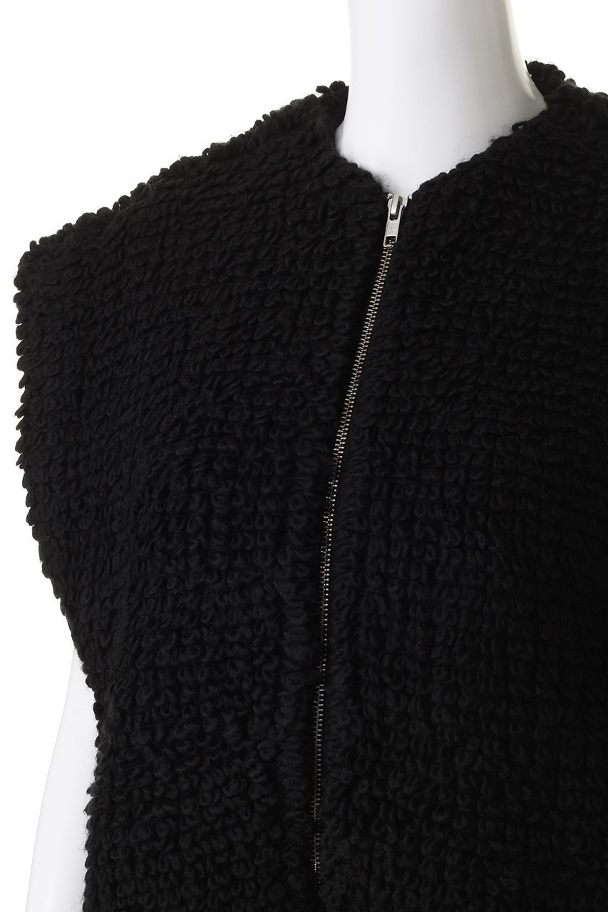 【リムアーク/RIM.ARK】のWide shoulder zip vest/ベスト 人気、トレンドファッション・服の通販 founy(ファニー) 　ファッション　Fashion　レディースファッション　Fashion for Women　アウター　Coat / Outerwear Collection　トップス・カットソー　Cut & Sew Tops　キャミソール&ノースリーブ　Camisoles & Sleeveless Tops　シャツ・ブラウス・オフィスカジュアル　Elegant Blouses & Button-Ups　ベスト&ジレ / 重ね着スタイル　Vests & Gilets　おすすめ　Recommended / Our Picks　オケージョン　Occasion Wear　スクエア　Square, Square Shape　スタイリッシュ　Stylish, Fashionable　ノースリーブ　Sleeveless, No-Sleeve　ベスト　Vest, Waistcoat　other-5|ID: prp329100003538416 ipo3291000000036902275