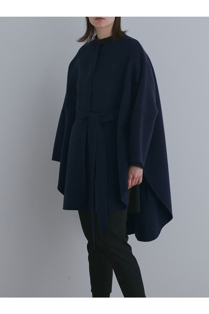 【ル フィル/LE PHIL】のソフトウールリバーポンチョ インテリア・キッズ・メンズ・レディースファッション・服の通販 founy(ファニー) https://founy.com/ ファッション Fashion レディースファッション WOMEN アウター Coat Outerwear コート Coats ポンチョ Ponchos カッティング Cutting ショート Short ストール Stall ハーフ Half フレア Flare ブランケット Blanket ヘムライン Hemline リバーシブル Reversible |ID: prp329100003540007 ipo3291000000030864723