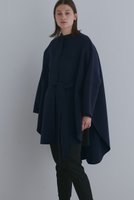 【ル フィル/LE PHIL】のソフトウールリバーポンチョ 人気、トレンドファッション・服の通販 founy(ファニー) ファッション Fashion レディースファッション Fashion for Women アウター Coat / Outerwear Collection コート・ロングコート・ピーコート Long Coats, Peacoats & More ポンチョ・ケープコート Ponchos & Capes カッティング Cutting Detail ショート Short, Short Length ストール Stole, Wrap ハーフ Half, Half-Length フレア Flare, Flared ブランケット Blanket, Throw Blanket ヘムライン Hemline, Bottom Cut リバーシブル Reversible, Two-Sided |ID:prp329100003540007