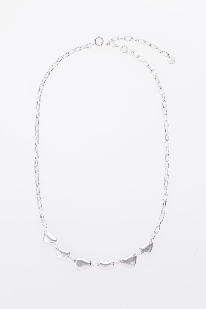 【エネイ/ENEY】のWATER シルバーネックレス インテリア・キッズ・メンズ・レディースファッション・服の通販 founy(ファニー) https://founy.com/ ファッション Fashion レディースファッション Fashion for Women ジュエリー Jewelry ネックレス Necklaces & Pendants コレクション Collection, Seasonal Line シルバー Silver, Metallic Silver チェーン Chain, Chain Strap ネックレス Necklace, Pendant Necklace バランス Balance, Style Balance |ID: prp329100003555093 ipo3291000000035611454