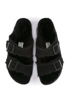 【ビルケンシュトック/BIRKENSTOCK】 Arizona(Shearling)人気、トレンドファッション・服の通販 founy(ファニー) ファッション Fashion レディースファッション Fashion for Women サンダル Sandals, Summer Shoes ソックス Socks, Hosiery トレンド Trend, Trending Now ライニング Inner Lining, Inner Fabric, Lined ラップ Wrap, Wrap Design 定番 Standard, Basic Item |ID:prp329100003558118