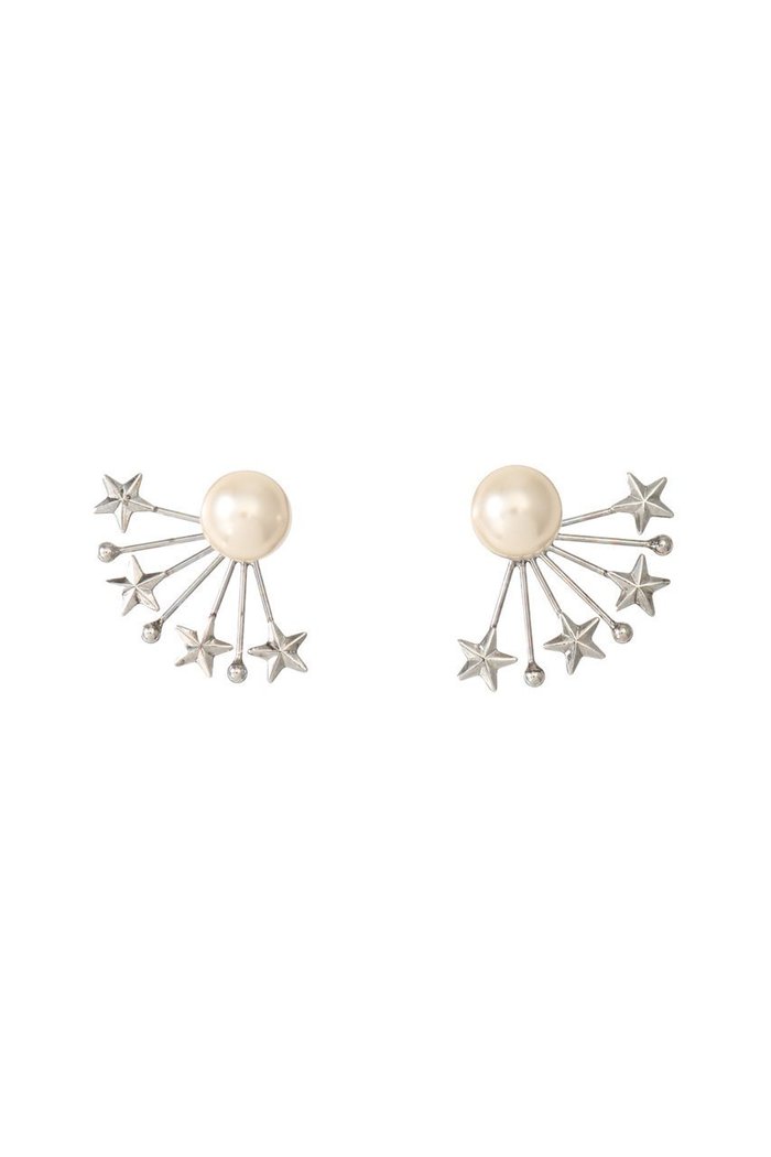 【アデル ビジュー/ADER bijoux】のFILIGREE スタースタッドソリッドピアス インテリア・キッズ・メンズ・レディースファッション・服の通販 founy(ファニー) https://founy.com/ ファッション Fashion レディースファッション Fashion for Women ジュエリー Jewelry ファッションリング Fashion Rings イヤリング・フープ・ドロップタイプ Hoop, Drop & Clip Earrings イヤリング Earrings パール Pearl, Pearl Accent モチーフ Motif, Design Theme |ID: prp329100003563921 ipo3291000000031791900