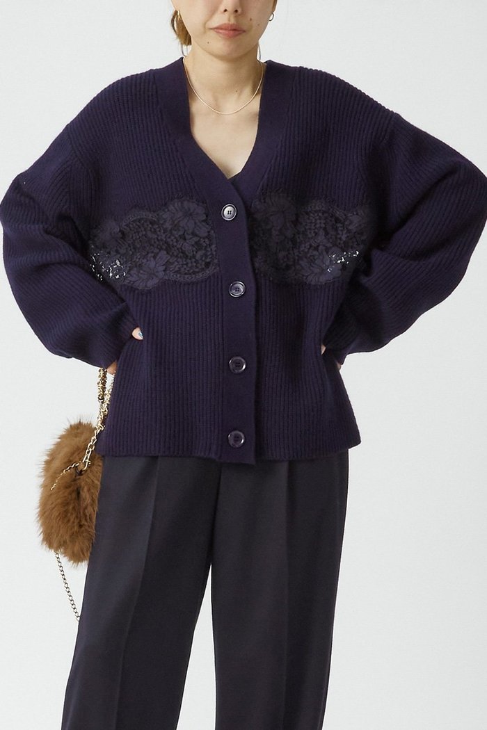 【プルミエ アロンディスモン/1er Arrondissement】のレース畦カーディガン インテリア・キッズ・メンズ・レディースファッション・服の通販 founy(ファニー) https://founy.com/ ファッション Fashion レディースファッション Fashion for Women トップス・カットソー Cut & Sew Tops ニット Knit Tops & Sweaters カーディガン・羽織り Layered Style Cardigans おすすめ Recommended / Our Picks エレガント 上品 Elegant カーディガン Cardigan, Knitwear キャミソール Camisole, Spaghetti Strap Top ストレート Straight, Straight Cut タンク Tank Top, Sleeveless Top レース Lace, Lace Fabric 畦 Ribbed Knit 秋 Autumn |ID: prp329100003624628 ipo3291000000035830527