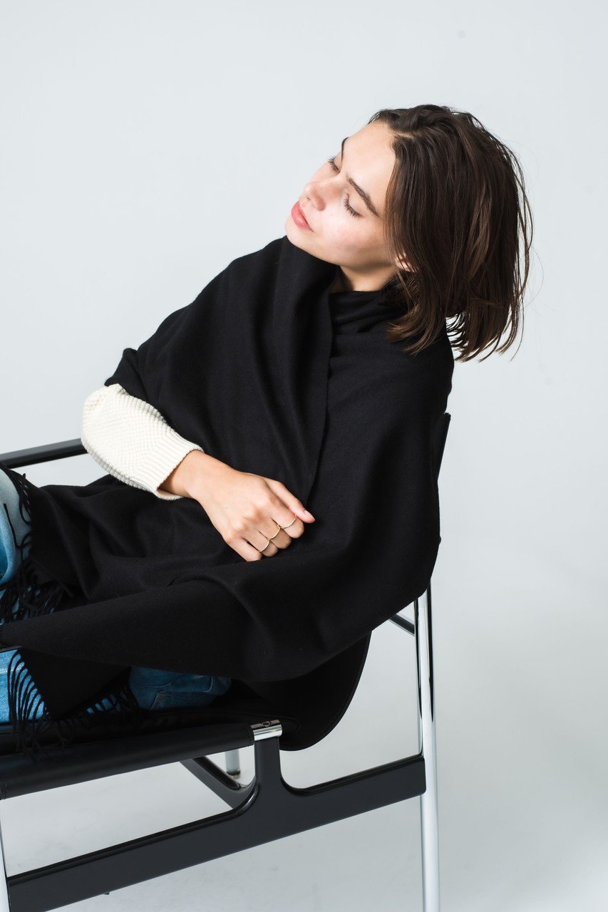 【デミーリー/DEMYLEE】のANNIKA カシミヤフリンジストール 人気、トレンドファッション・服の通販 founy(ファニー) 　ファッション　Fashion　レディースファッション　Fashion for Women　ストール　Soft & Warm Scarves　マフラー・スヌード / 冬小物の定番　Scarves & Mufflers　シンプル　Simple, Minimal　ストール　Stole, Wrap　フリンジ　Fringe, Tassel　マフラー　Scarf, Muffler　定番　Standard, Basic Item　other-6|ID: prp329100003625385 ipo3291000000035349753