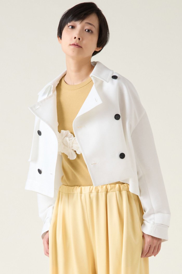 【マルティニーク/martinique】のショートトレンチ インテリア・キッズ・メンズ・レディースファッション・服の通販 founy(ファニー) https://founy.com/ ファッション Fashion レディースファッション Fashion for Women アウター Coat / Outerwear Collection コート・ロングコート・ピーコート Long Coats, Peacoats & More おすすめ Recommended / Our Picks クラシカル Classical, Vintage-Inspired クラシック Classic, Timeless Style クロップド Cropped, Short Length コンパクト Compact, Small Size ショート Short, Short Length スマート Smart, Elegant トレンチ Trench, Trench Coat フラップ Flap, Flap Pocket フロント Front, Front Design モダン Modern, Contemporary エレガント 上品 Elegant |ID: prp329100003625492 ipo3291000000035041928