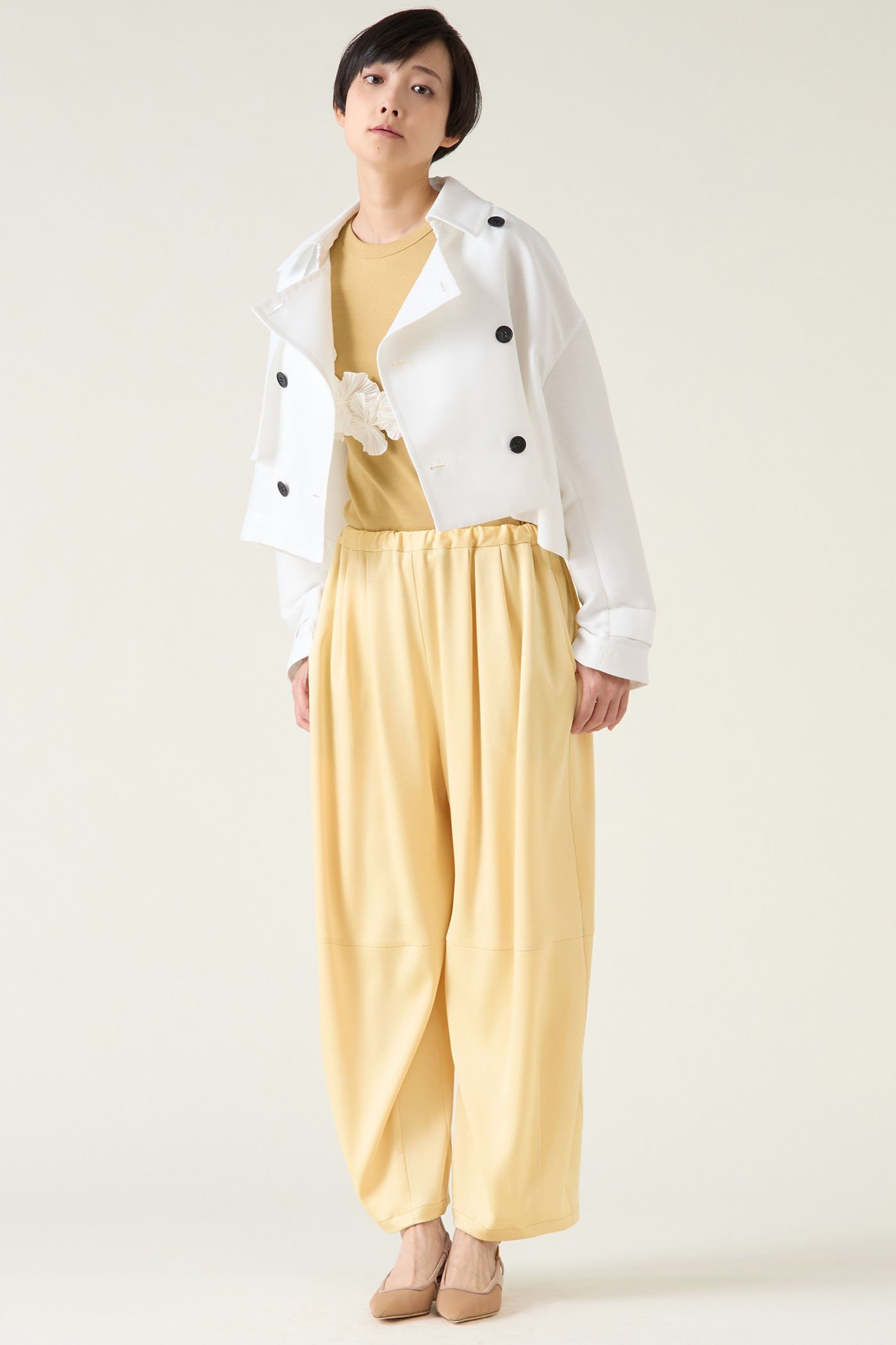 【マルティニーク/martinique】のショートトレンチ 人気、トレンドファッション・服の通販 founy(ファニー) 　ファッション　Fashion　レディースファッション　Fashion for Women　アウター　Coat / Outerwear Collection　コート・ロングコート・ピーコート　Long Coats, Peacoats & More　おすすめ　Recommended / Our Picks　クラシカル　Classical, Vintage-Inspired　クラシック　Classic, Timeless Style　クロップド　Cropped, Short Length　コンパクト　Compact, Small Size　ショート　Short, Short Length　スマート　Smart, Elegant　トレンチ　Trench, Trench Coat　フラップ　Flap, Flap Pocket　フロント　Front, Front Design　モダン　Modern, Contemporary　エレガント 上品　Elegant　other-3|ID: prp329100003625492 ipo3291000000035976617