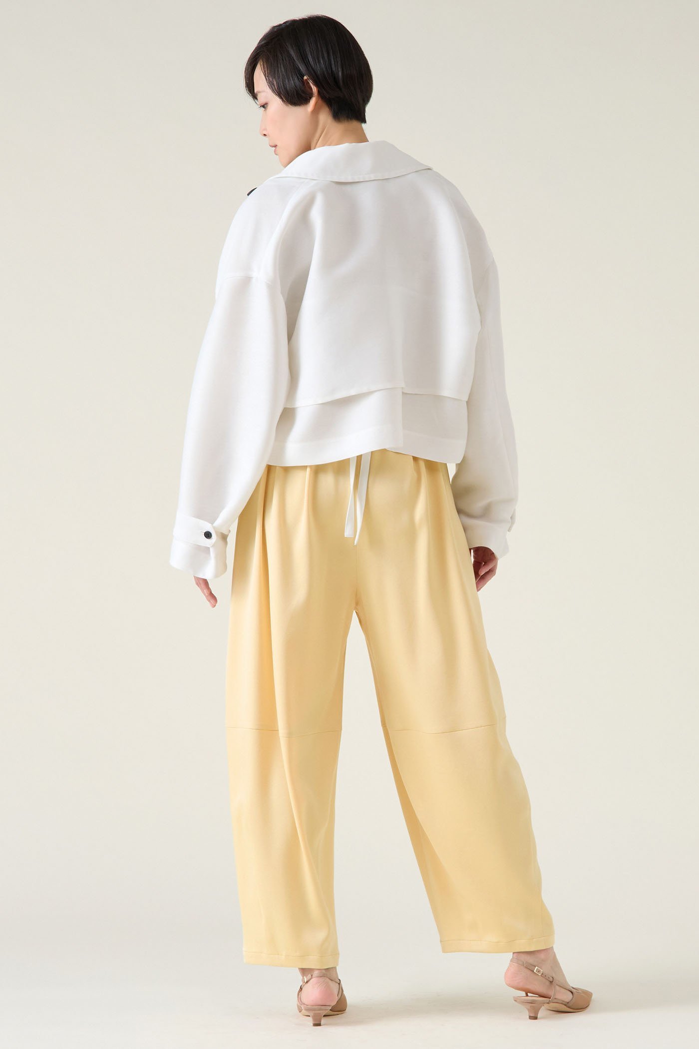 【マルティニーク/martinique】のショートトレンチ 人気、トレンドファッション・服の通販 founy(ファニー) 　ファッション　Fashion　レディースファッション　Fashion for Women　アウター　Coat / Outerwear Collection　コート・ロングコート・ピーコート　Long Coats, Peacoats & More　おすすめ　Recommended / Our Picks　クラシカル　Classical, Vintage-Inspired　クラシック　Classic, Timeless Style　クロップド　Cropped, Short Length　コンパクト　Compact, Small Size　ショート　Short, Short Length　スマート　Smart, Elegant　トレンチ　Trench, Trench Coat　フラップ　Flap, Flap Pocket　フロント　Front, Front Design　モダン　Modern, Contemporary　エレガント 上品　Elegant　other-5|ID: prp329100003625492 ipo3291000000035976619