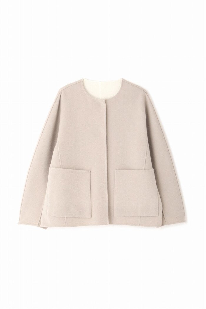 【アドーア/ADORE】のカシミヤ混 2TONE リバージャケット インテリア・キッズ・メンズ・レディースファッション・服の通販 founy(ファニー) https://founy.com/ ファッション Fashion レディースファッション Fashion for Women アウター Coat / Outerwear Collection レディースジャケット・軽アウター Jackets なめらか Smooth, Silky Texture カッティング Cutting Detail ショルダー Shoulder, Shoulder Strap ジャケット Jacket, Outerwear ドロップ Drop Shoulder, Dropped Style パッチ Patch, Appliqué ポケット Pocket, Pocket Detail リバーシブル Reversible, Two-Sided 別注 Limited Edition, Custom Order 定番 Standard, Basic Item |ID: prp329100003625593 ipo3291000000034336651