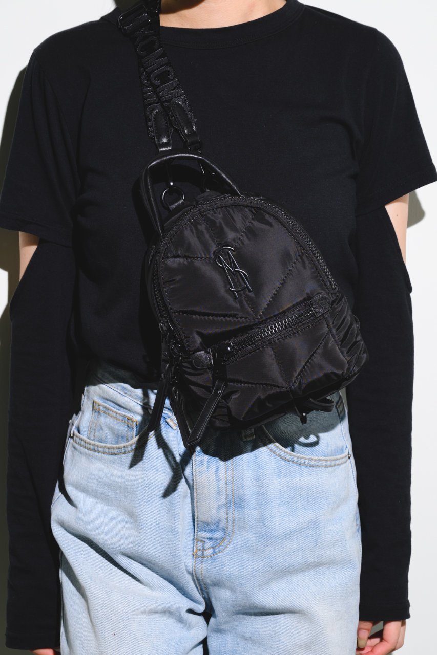 【スティーブマデン/STEVE MADDEN】のBJAYDON ナイロンリュック 人気、トレンドファッション・服の通販 founy(ファニー) 　ファッション　Fashion　レディースファッション　Fashion for Women　バッグ　Bags　おすすめ　Recommended / Our Picks　クール　Cool, Chic　コンパクト　Compact, Small Size　スポーティ　Sporty, Casual Athletic　フォルム　Silhouette, Form　リュック　Backpack, Rucksack　other-7|ID: prp329100003625993 ipo3291000000036928190