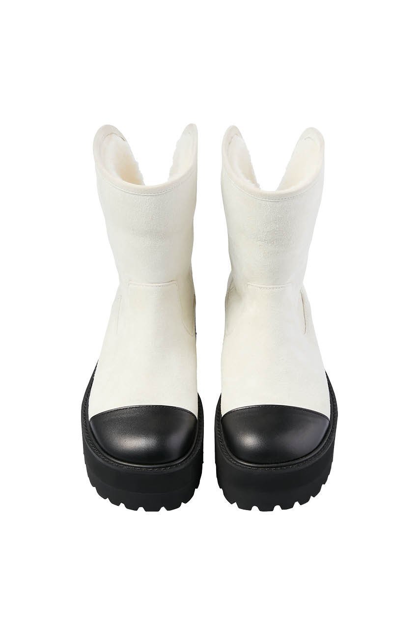 【デイジーリン/DAISY LIN】のTower Boots “Hollywood Celeb Mouton” 人気、トレンドファッション・服の通販 founy(ファニー) ファッション Fashion レディースファッション Fashion for Women ショート Short, Short Length チャーム Charm, Pendant ムートン Shearling, Mouton A/W・秋冬 Autumn/Winter other-2|ID: prp329100003626254 ipo3291000000036037658