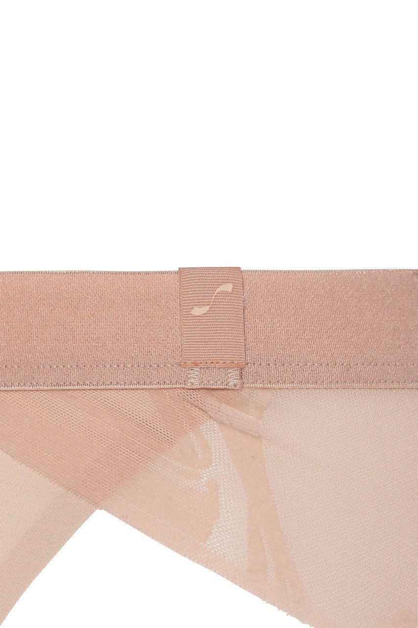 【エス バイ スロギー/S by sloggi】のエス バイ スロギー ロージー ウッズ ハイキニsloggi S x Rosie Woods High Leg Brief JX 人気、トレンドファッション・服の通販 founy(ファニー) 　ファッション　Fashion　レディースファッション　Fashion for Women　下着・ランジェリー　Lingerie & Intimates　ショーツ・ランジェリー用ボトムス　Panties / Briefs / Lingerie Bottoms　クール　Cool, Chic　ショーツ　Shorts, Short Pants　ボンディング　Bonding, Bonded Fabric　メッシュ　Mesh, Net Fabric　モダン　Modern, Contemporary　ランジェリー　Lingerie, Intimate Wear　レース　Lace, Lace Fabric　other-4|ID: prp329100003635408 ipo3291000000034886784