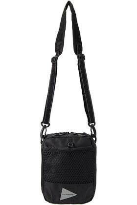 【アンドワンダー/and wander】の【UNISEX】ECOPAK sholder pouch 人気、トレンドファッション・服の通販 founy(ファニー) ファッション Fashion レディースファッション Fashion for Women スポーツウェア Functional & Stylish Sportswear スポーツバッグ・ジム用ポーチ・バックパック Gym Bag / Sports Backpack / Pouch for Training ユニセックス Unisex, Genderless アウトドア Outdoor Clothing スポーツ Sports, Activewear ポケット Pocket, Pocket Detail ポーチ Pouch, Small Case 定番 Standard, Basic Item 旅行 Travel 軽量 Lightweight, Ultra Light |ID:prp329100003637786