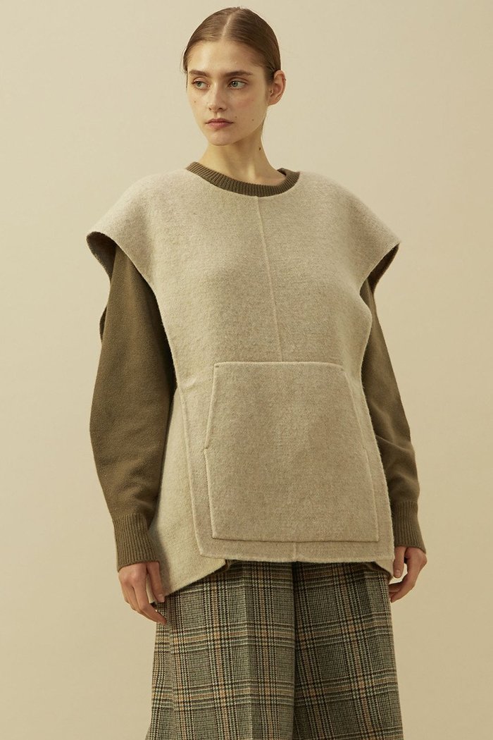 【プレインピープル/PLAIN PEOPLE】のリバービッグベスト インテリア・キッズ・メンズ・レディースファッション・服の通販 founy(ファニー) https://founy.com/ ファッション Fashion レディースファッション WOMEN アウター Coat Outerwear ジャケット Jackets A/W・秋冬 AW・Autumn/Winter・FW・Fall-Winter おすすめ Recommend カシミヤ ジャケット セーター ビッグ ベスト ポケット 羽織 |ID: prp329100003640446 ipo3291000000023915282