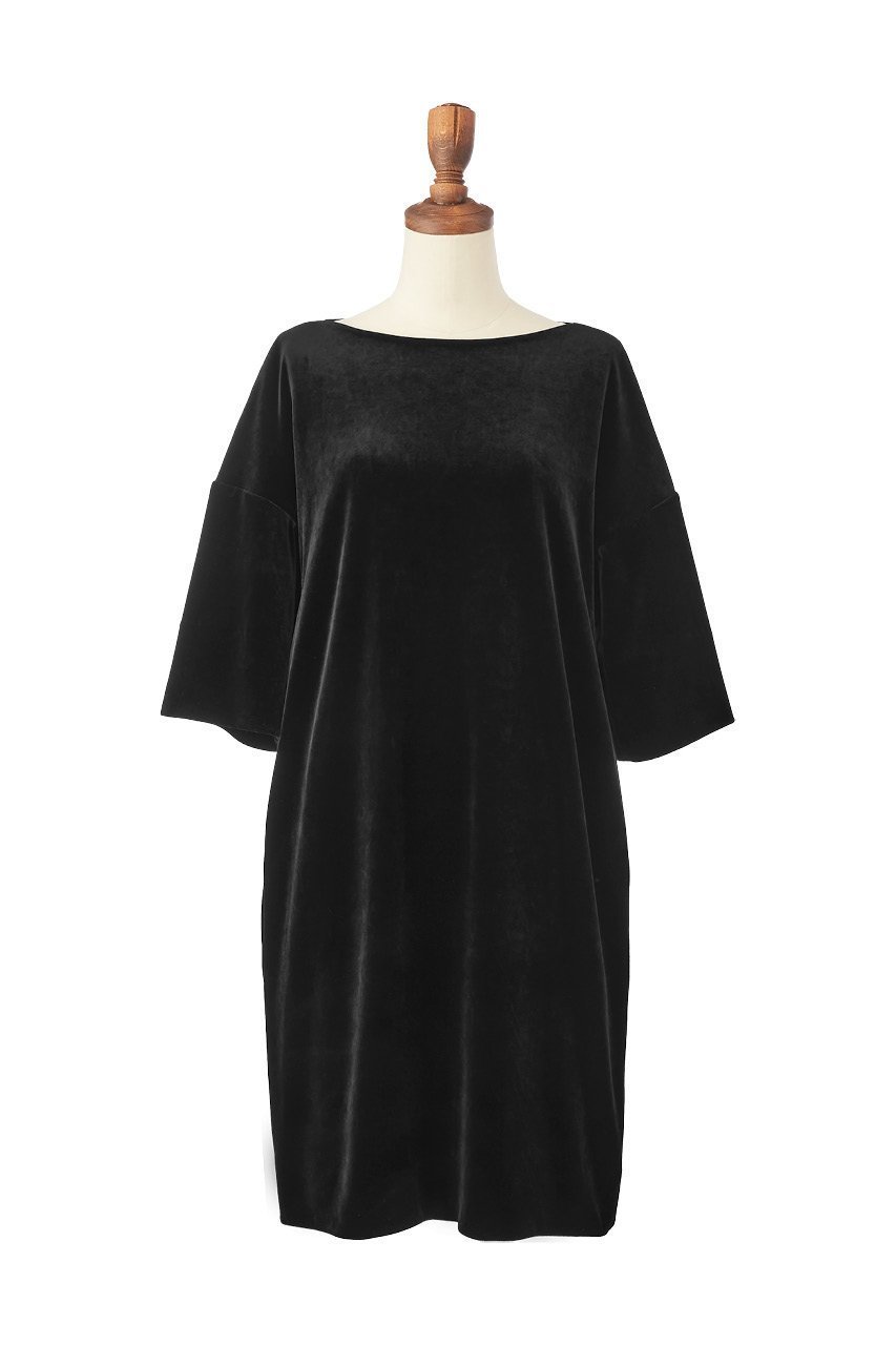 【デイジーリン/DAISY LIN】のVelour Dress “Sophisticated Lady” インテリア・キッズ・メンズ・レディースファッション・服の通販 founy(ファニー) 　ファッション　Fashion　レディースファッション　WOMEN　ワンピース　Dress　ドレス　Party Dresses　チュニック　Tunic　アクセサリー　Accessories　ウォッシャブル　Washable　エレガント 上品　Elegant　スリーブ　Sleeve　チュニック　Tunic　ドレス　Dress　ポケット　Pocket　ベルベットブラック|ID: prp329100003643081 ipo3291000000023930186