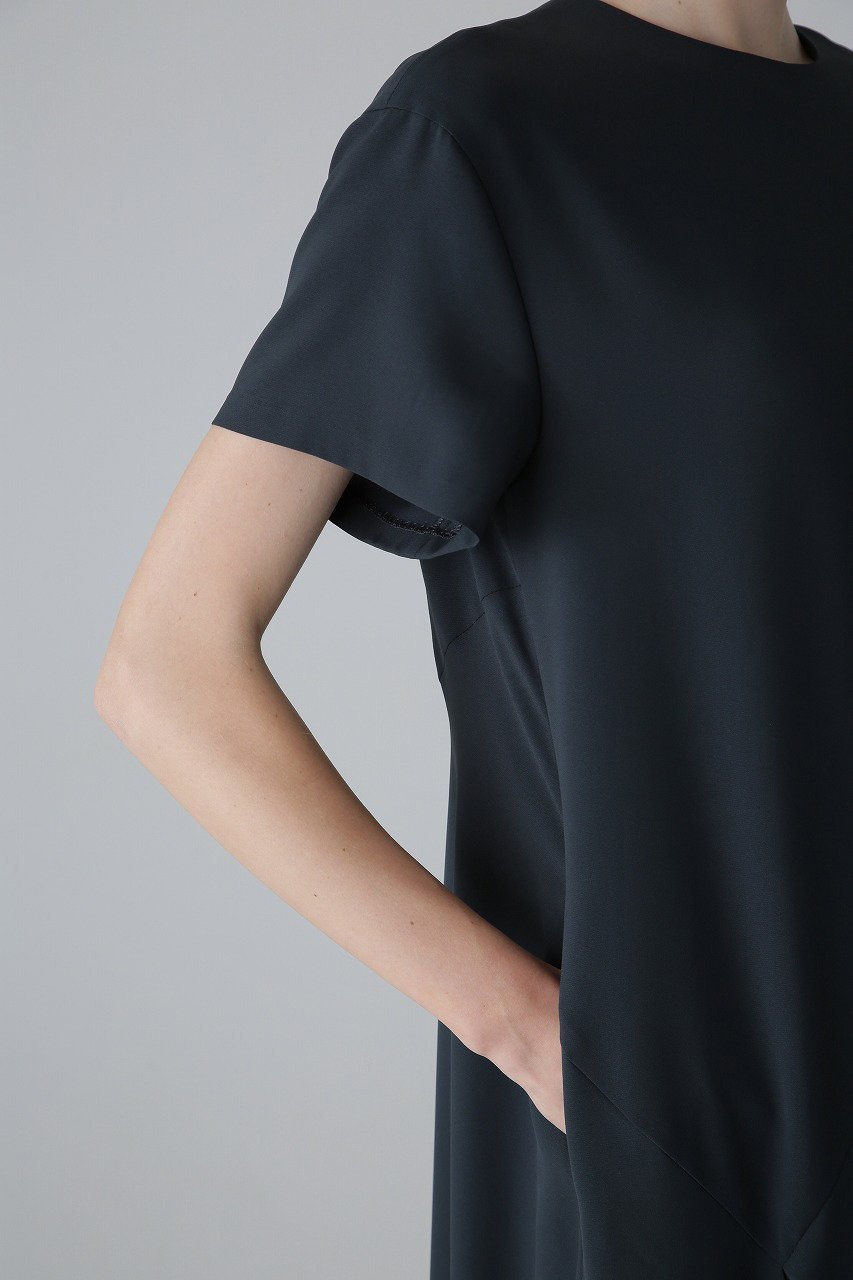 【アドーア/ADORE】のドライタッチストレッチワンピース 人気、トレンドファッション・服の通販 founy(ファニー) 　ファッション　Fashion　レディースファッション　WOMEN　ワンピース　Dress　チュニック　Tunic　アシンメトリー　Asymmetry　エレガント 上品　Elegant　チュニック　Tunic　ドレス　Dress　ドレープ　Drape　other-3|ID: prp329100003647508 ipo3291000000031646610