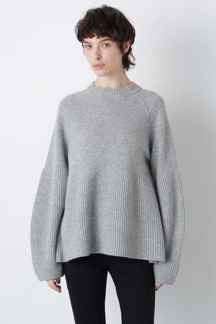 【ヒューエルミュージアム/hueLe Museum】の【hLM】ウールカシミヤニット インテリア・キッズ・メンズ・レディースファッション・服の通販 founy(ファニー) https://founy.com/ ファッション Fashion レディースファッション Fashion for Women トップス・カットソー Cut & Sew Tops ニット Knit Tops & Sweaters カジュアルプルオーバー・ニットトップス Pullovers & Knit Tops / Casual Pullovers なめらか Smooth, Silky Texture シンプル Simple, Minimal フォルム Silhouette, Form ペプラム Peplum, Flared Hem エレガント 上品 Elegant |ID: prp329100003647533 ipo3291000000036742472