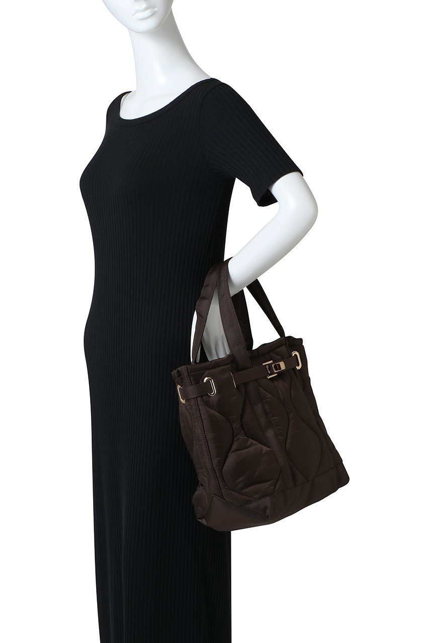 【シータパランティカ/sita parantica】のキルティング トートバッグ M 人気、トレンドファッション・服の通販 founy(ファニー) 　ファッション　Fashion　レディースファッション　Fashion for Women　バッグ　Bags　キルティング　Quilted, Quilting　スクエア　Square, Square Shape　フォルム　Silhouette, Form　エレガント 上品　Elegant　定番　Standard, Basic Item　新作・新入荷　New Arrivals / New In　other-2|ID: prp329100003658320 ipo3291000000034240751