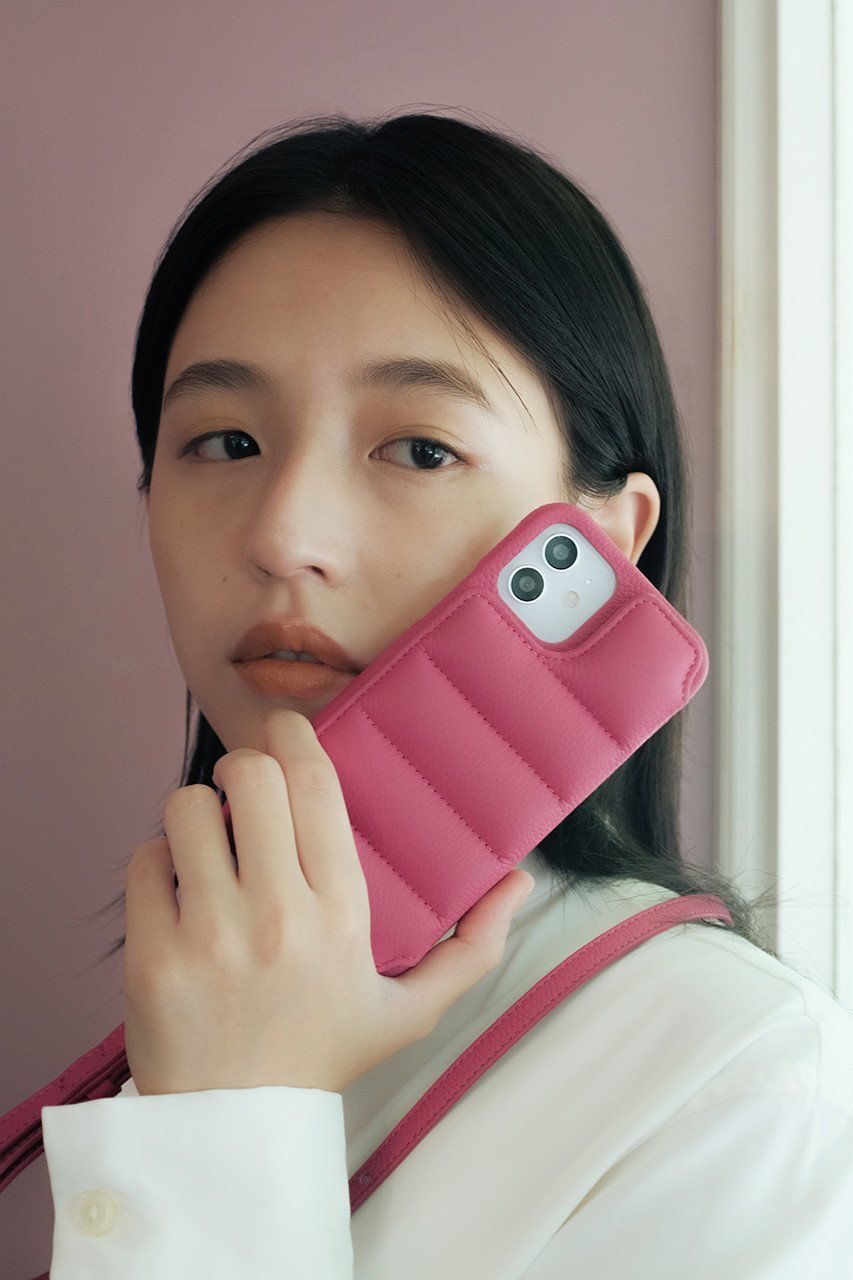 【デミュウ/DEMIU】のiPhone14 BALLON 背面収納スマホケース ストラップ別売 人気、トレンドファッション・服の通販 founy(ファニー) 　ファッション　Fashion　レディースファッション　WOMEN　ショルダー　Shoulder　スタンド　Stand　スリット　Slit　財布　Wallet　テクスチャー　Texture　デニム　Denim　フィット　Fit　ポケット　Pocket　マグネット　Magnet　モコモコ　Fluffy　ユニセックス　Unisex　ラップ　Wrap　おすすめ　Recommend　スマホケース　Phone Case　iPhone アイフォーン　Iphone　other-4|ID: prp329100003668884 ipo3291000000031402068
