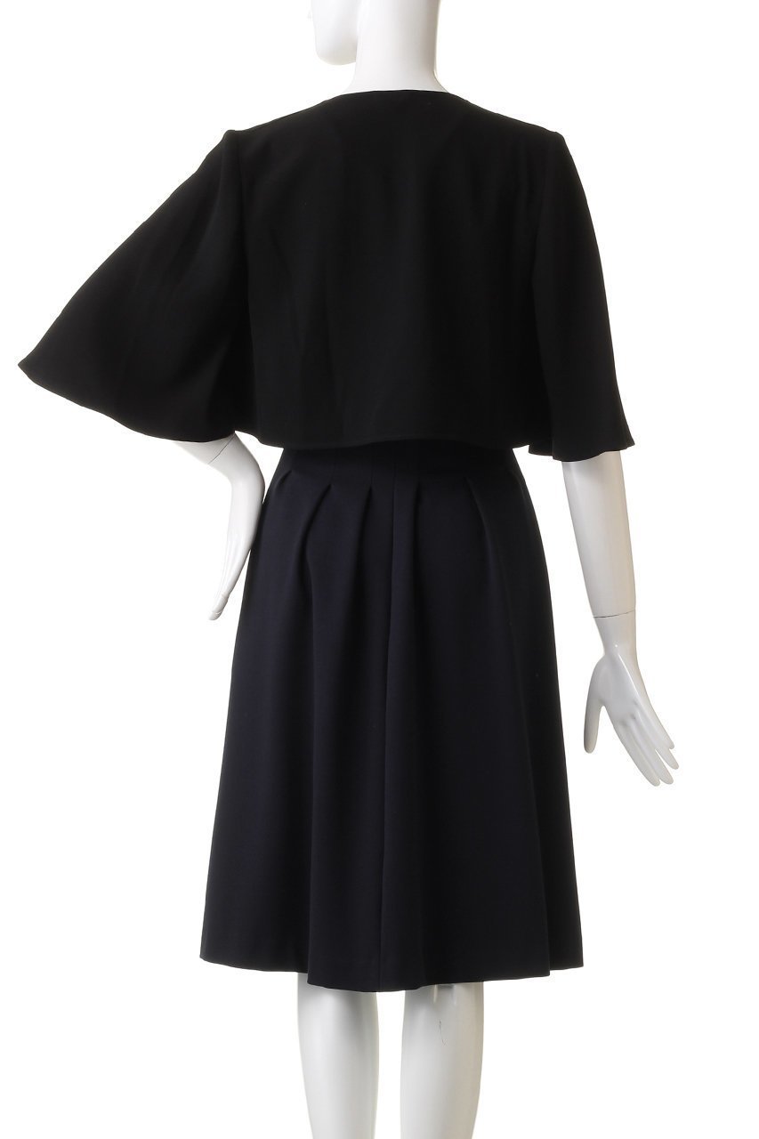 【アナイ/ANAYI】のバックサテンフレアスリーブボレロ 人気、トレンドファッション・服の通販 founy(ファニー) 　ファッション　Fashion　レディースファッション　Fashion for Women　アウター　Coat / Outerwear Collection　レディースジャケット・軽アウター　Jackets　ボレロ・ショート丈ジャケット / ドレス羽織りに　Boleros & Short Jackets　おすすめ　Recommended / Our Picks　ジャケット　Jacket, Outerwear　スリーブ　Sleeve, Long Sleeve / Short Sleeve　フレア　Flare, Flared　フロント　Front, Front Design　ボレロ　Bolero, Short Cardigan　エレガント 上品　Elegant　二次会　After Party　結婚式　Wedding　other-4|ID: prp329100003684858 ipo3291000000035961897