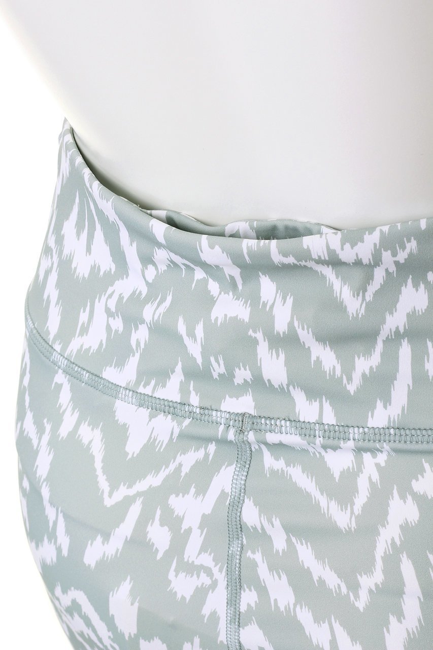 【レイール/Reir】のプリントレギンス 人気、トレンドファッション・服の通販 founy(ファニー) ファッション Fashion レディースファッション Fashion for Women 水着 Swimwear レディース水着・ビーチウェア Swimwear & Beachwear ストレッチ Stretch, Stretchy Fabric スポーツ Sports, Activewear フィット Fit, Slim Fit フロント Front, Front Design プリント Print, Printed Pattern ヨガ Yoga, Yoga Wear ランニング Running, Running Wear, Activewear, Jogging レギンス Leggings, Stretch Pants 水着 Swimsuit, Swimwear other-6|ID: prp329100003691348 ipo3291000000034154244