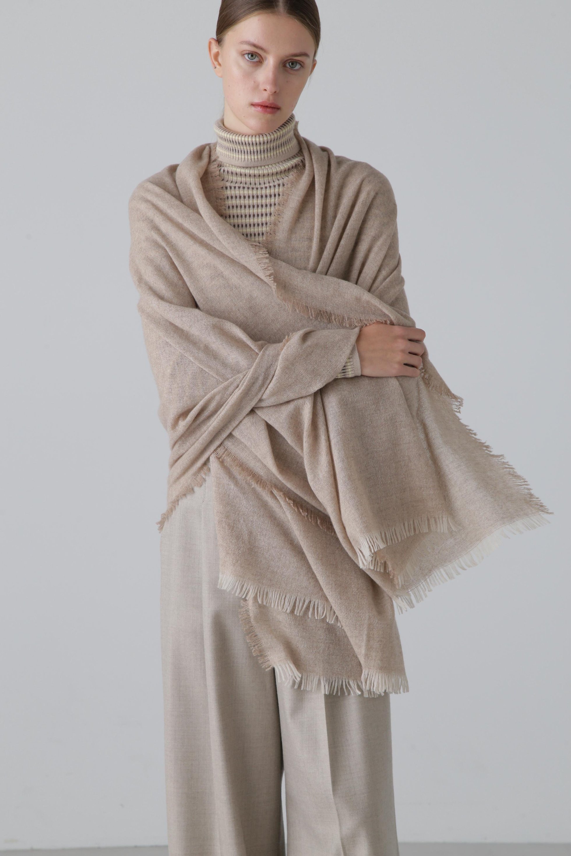 【アドーア/ADORE】のカシミヤストール 人気、トレンドファッション・服の通販 founy(ファニー) 　ファッション　Fashion　レディースファッション　Fashion for Women　ストール　Soft & Warm Scarves　マフラー・スヌード / 冬小物の定番　Scarves & Mufflers　ストール　Stole, Wrap　マフラー　Scarf, Muffler　別注　Limited Edition, Custom Order　other-5|ID: prp329100003702183 ipo3291000000034397782