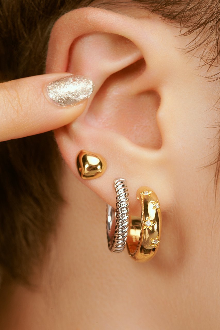 【オー/oeau】のmeteor diamond ピアス(片耳用) 人気、トレンドファッション・服の通販 founy(ファニー) 　ファッション　Fashion　レディースファッション　Fashion for Women　ジュエリー　Jewelry　ファッションリング　Fashion Rings　イヤリング・フープ・ドロップタイプ　Hoop, Drop & Clip Earrings　イヤリング　Earrings　コーティング　Coating, Coated Finish　シルバー　Silver, Metallic Silver　ストーン　Stone, Gem-Like　ダイヤモンド　Diamond, Brilliant Cut　フープ　Hoop, Hoop Earrings　片耳　One-Ear, Single Earring　other-8|ID: prp329100003708831 ipo3291000000035336156