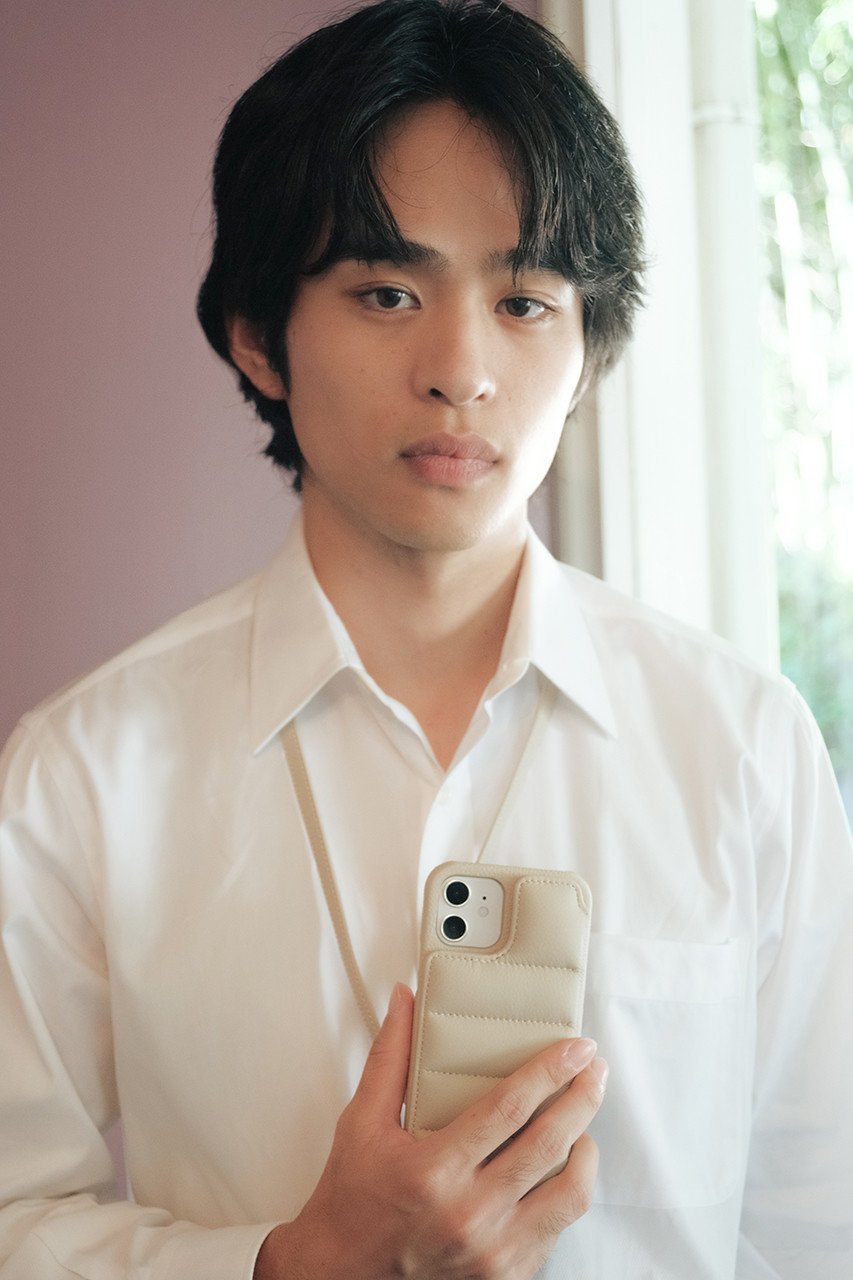【デミュウ/DEMIU】のiPhone11 BALLON 背面収納スマホケース ストラップ別売 人気、トレンドファッション・服の通販 founy(ファニー) 　ファッション　Fashion　レディースファッション　Fashion for Women　ショルダー　Shoulder, Shoulder Strap　スタンド　Stand Collar, Upright Stand　スリット　Slit, Slit Detail　財布　Wallet, Purse　テクスチャー　Texture, Textured Fabric　デニム　Denim, Jeans Material　フィット　Fit, Slim Fit　ポケット　Pocket, Pocket Detail　マグネット　Magnet, Magnetic Closure　モコモコ　Fuzzy, Fluffy　ユニセックス　Unisex, Genderless　ラップ　Wrap, Wrap Design　おすすめ　Recommended / Our Picks　スマホケース　Smartphone Case　iPhone アイフォーン　iPhone　other-8|ID: prp329100003708884 ipo3291000000032800489