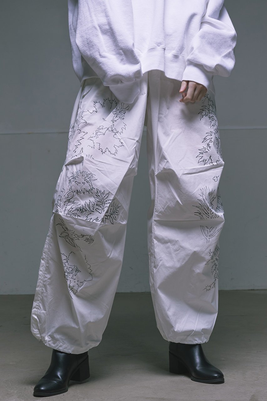 【シシ/sisii】の【UNISEX】【sisii×Amane Murakami】プリント パラシュート パンツ インテリア・キッズ・メンズ・レディースファッション・服の通販 founy(ファニー) 　ファッション　Fashion　レディースファッション　WOMEN　パンツ　Pants　ユニセックス　Unisex　プリント　Print　ホワイト|ID: prp329100003710215 ipo3291000000024418798