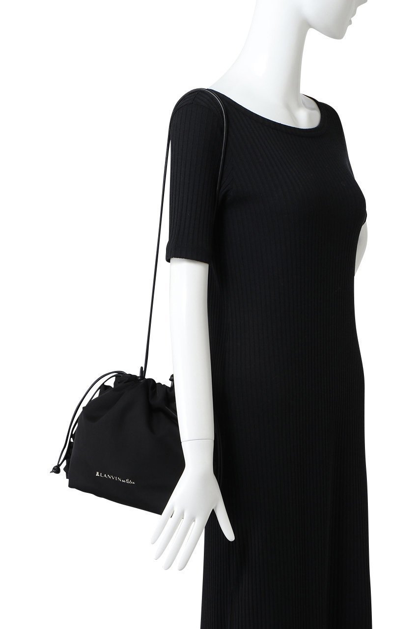 【ランバン オン ブルー/LANVIN en Bleu】のプティフリルショルダーバッグ 大人の最旬トレンドファッション＆コーディネート founy(ファウニー) 　ファッション　Fashion　レディースファッション　Fashion for Women　バッグ　Bags　ショルダー　Shoulder, Shoulder Strap　タフタ　Taffeta, Structured Fabric　フリル　Frill, Ruffle　メタル　Metal, Metal Parts　人気　Popular, Best Seller　巾着　Drawstring Bag, Kinchaku　other-2|ID: prp329100003714287 ipo3291000000036928226
