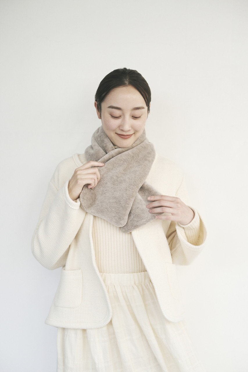 【プリスティン/PRISTINE】のヤクフェイクファーマフラー 人気、トレンドファッション・服の通販 founy(ファニー) 　ファッション　Fashion　レディースファッション　WOMEN　ストール　Scarves　マフラー　Mufflers　コンパクト　Compact　ストール　Stall　フェイクファー　Faux Fur　マフラー　Scarf　リバーシブル　Reversible　other-5|ID: prp329100003714315 ipo3291000000031390463