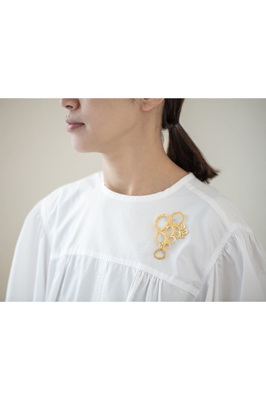 【セシル エ ジャンヌ/CECILE ET JEANNE】のブーケ ブローチ ゴールド 人気、トレンドファッション・服の通販 founy(ファニー) 　ファッション　Fashion　レディースファッション　Fashion for Women　ジュエリー　Jewelry　おすすめ　Recommended / Our Picks　ジャケット　Jacket, Outerwear　ストール　Stole, Wrap　フォーマル　Formal, Dressy　フラワー　Flower, Floral　ブローチ　Brooch, Pin Brooch　モチーフ　Motif, Design Theme　other-7|ID: prp329100003716213 ipo3291000000035757977