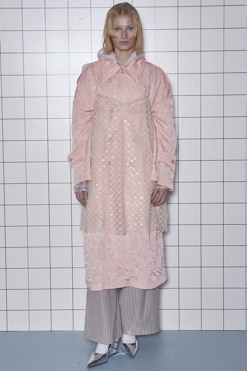 【メゾンスペシャル/MAISON SPECIAL】のFlower Beads Camisole Tunic/フラワービーズキャミチュニック 人気、トレンドファッション・服の通販 founy(ファニー) 　ファッション　Fashion　レディースファッション　WOMEN　ワンピース　Dress　チュニック　Tunic　シアー　Sheer　シンプル　Simple　タンク　Tank　チュニック　Tunic　チュール　Tulle　デニム　Denim　フラワー　Flower　モチーフ　Motif　other-6|ID: prp329100003723161 ipo3291000000031389011